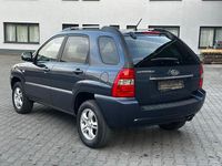 Gebraucht Kia Sportage 141 PS (103 kW) 2008 Blau SUV