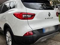 Gebraucht Renault Kadjar 132 PS (97 kW) 2017 Weiß SUV