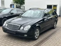 Gebraucht Mercedes E200 163 PS (119 kW) 2004 Schwarz Limousine