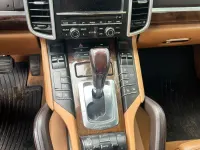 Gebraucht Porsche Cayenne 240 PS (176 kW) 2011 Andere farben SUV