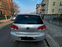 Gebraucht VW Golf VII Style 80 PS (58 kW) 2012 Silber Limousine