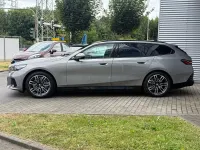 Neu BMW i5 M Sport 250 kW (340 PS) 2026 Silber Kombi