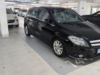 Gebraucht Mercedes B180 Edition 122 PS (89 kW) 2012 Schwarz Van / Kleinbus