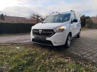 Gebraucht Dacia Dokker 102 PS (75 kW) 2020 Weiß Van / Kleinbus