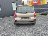 Gebraucht Renault Modus Avantage 75 PS (55 kW) 2008 Braun Van / Kleinbus