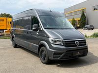 Gebraucht VW Crafter 177 PS (130 kW) 2023 Indiumgrau Van