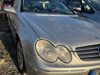 Gebraucht Mercedes CLK240 170 PS (125 kW) 2003 Silber Coupé