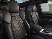 Neu Audi Q5 S-Line 204 PS (150 kW) 2025 Mythosschwarz metallic SUV