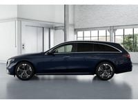 Gebraucht Mercedes E300 204 PS (150 kW) 2024 Metalliclack nautikblau metallic Kombi