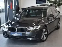 Gebraucht BMW 520 190 PS (139 kW) 2022 Grau Kombi