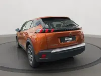 Gebraucht Peugeot e-2008 Active 100 kW (136 PS) 2023 Orange SUV