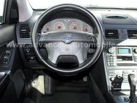 gebraucht Volvo XC90 D5 Momentum ALLRAD|LEDER|NAVI|185-PS