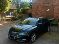Gebraucht Skoda Superb 149 PS (109 kW) 2017 Schwarz Kombi