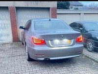 Gebraucht BMW 523 190 PS (139 kW) 2008 Grau Limousine