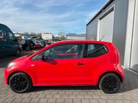 Second-hand VW up! 60 CP (44 kW) 2015 Roșu Hatchback