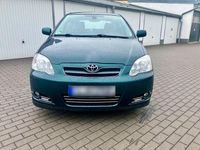 Usado Toyota Corolla 97 HP (71 kW) 2005 Verde Sedan