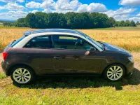 Gebraucht Audi A1 Attraction 90 PS (66 kW) 2013 Braun Kleinwagen