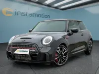 Gebraucht Mini John Cooper Works 231 PS (169 kW) 2023 Schwarz Kleinwagen