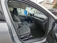 Usado Ford Kuga Titanium 150 HP (110 kW) 2022 Prateado SUV