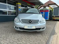 Gebraucht Mercedes B200 136 PS (100 kW) 2006 Silber Van / Kleinbus