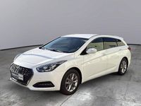 Gebraucht Hyundai i40 Space 135 PS (99 kW) 2018 Weiß Kombi