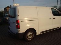 Gebraucht Toyota Proace 116 PS (85 kW) 2017 Weiß Van / Kleinbus
