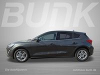 gebraucht Ford Focus Cool & Connect 1,0l EcoBoost +Navi