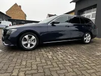 Gebraucht Mercedes E220 194 PS (142 kW) 2016 Blau Limousine