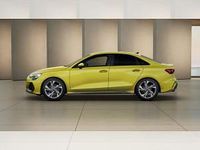 Gebraucht Audi A3 S-Line 116 PS (85 kW) 2024 Gelb (pythongelb metallic) Limousine