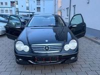 Gebraucht Mercedes C180 143 PS (105 kW) 2005 Schwarz Coupé