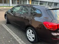 Gebraucht Opel Astra Sport 106 PS (77 kW) 2012 Braun Kombi