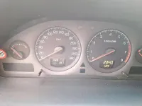 Gebraucht Volvo V70 140 PS (102 kW) 2002 Silber Kombi