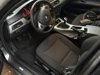 Gebraucht BMW 320 150 PS (110 kW) 2005 Grau Limousine