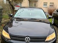 Gebraucht VW Jetta Highline 200 PS (147 kW) 2011 Schwarz Limousine