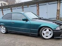 Second-hand BMW 320 Basis 150 CP (110 kW) 1992 Verde Coupe