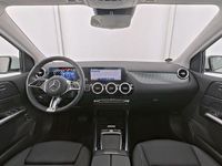 Gebraucht Mercedes B200 Advanced 163 PS (119 kW) 2024 Polarweiß Van / Kleinbus