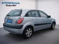 Gebraucht Kia Rio 97 PS (71 kW) 2009 Silber Kleinwagen