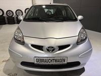 Gebraucht Toyota Aygo Cool 68 PS (50 kW) 2007 Silber Kleinwagen