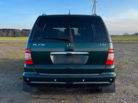 Gebraucht Mercedes ML270 163 PS (119 kW) 2004 Grün SUV
