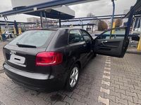 Gebraucht Audi A3 102 PS (75 kW) 2009 Grau Kleinwagen