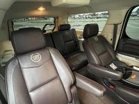 Gebraucht Cadillac Escalade 409 PS (300 kW) 2012 Weiß SUV
