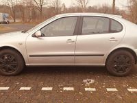 Gebraucht Seat Leon 105 PS (77 kW) 2003 Silber Kleinwagen