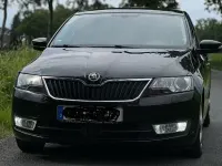 Gebraucht Skoda Rapid Joy 90 PS (66 kW) 2016 Schwarz Kleinwagen