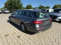 Gebraucht Mercedes E220 Avantgarde 194 PS (142 kW) 2018 Grau Kombi
