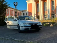 Gebraucht VW Golf III 100 PS (73 kW) 1998 Silber Limousine