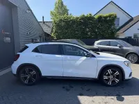 Gebraucht Mercedes GLA220 AMG 177 PS (130 kW) 2018 Weiß SUV