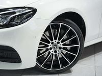 Gebraucht Mercedes E400 AMG line 340 PS (250 kW) 2018 Weiß Kombi