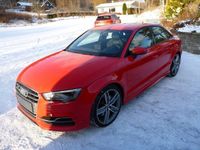Gebraucht Audi S3 301 PS (221 kW) 2014 Rot metallic Limousine