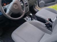 Gebraucht Opel Corsa 90 PS (66 kW) 2004 Silber Kleinwagen