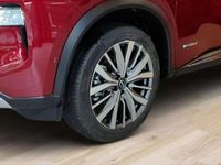 Neu Nissan X-Trail Tekna 158 PS (116 kW) 2025 Tinded red metallic SUV